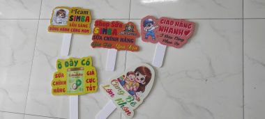 Mẫu Hastag Cầm Tay Đáng Yêu Và Chất Lượng