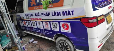 Thi Công Quảng Cáo Dán Decal Xe Van Ahamove Cho Chuyên Nghiệp