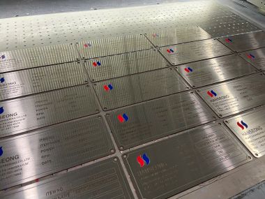 Nhận Làm Bảng Tem Inox
