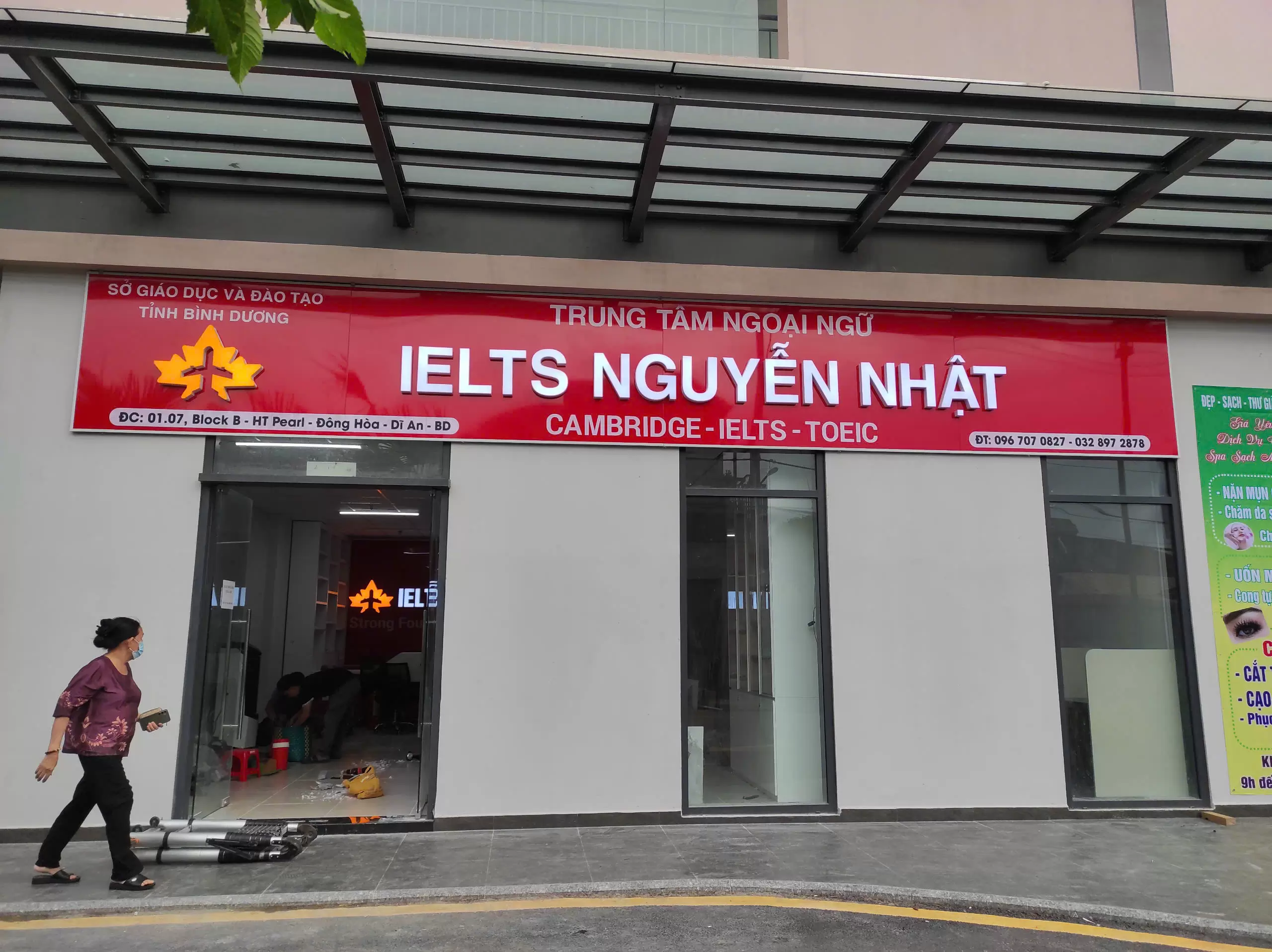 Bảng hiệu Anh ngữ tại Dĩ An5